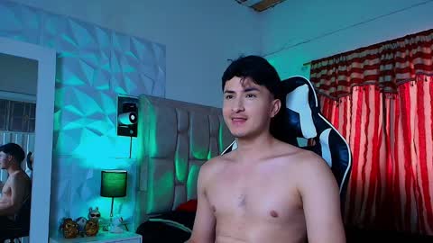 Snapshot of santyago_taylor chatting on 02/10/25, 06:24 Santyago online show from 02/10/25, 06:24