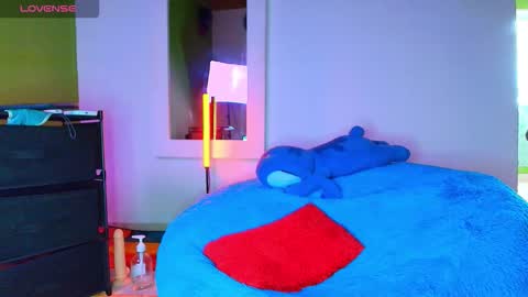 Snapshot of santyago_taylor chatting on 11/20/25, 07:13 Santyago online show from 11/20/25, 07:13