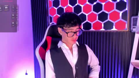 Santy  online show from 06/01/26, 04:03