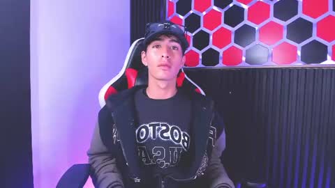 Santy  online show from 06/18/26, 04:13