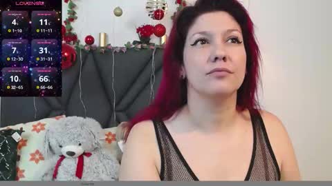 sanyaseraphine0 online show from 12/01/25, 07:41