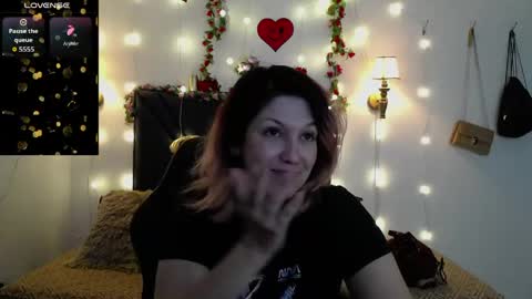 sanyaseraphine0 online show from 05/08/26, 08:58