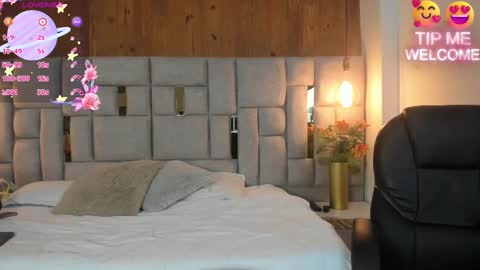 Saori  online show from 03/05/25, 12:11