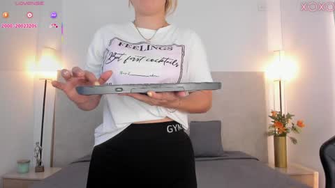 Saori  online show from 04/02/26, 12:03