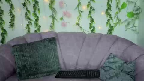 saorisworld online show from 09/11/25, 11:38