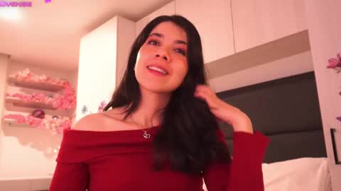 Snapshot of saory10 chatting on 02/13/25, 04:54 S A O R Y 3 online show from 02/13/25, 04:54