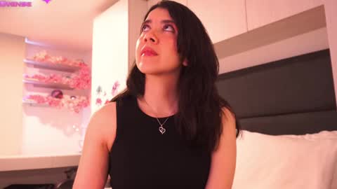 Snapshot of saory10 chatting on 03/10/25, 10:24 S A O R Y 3 online show from 03/10/25, 10:24