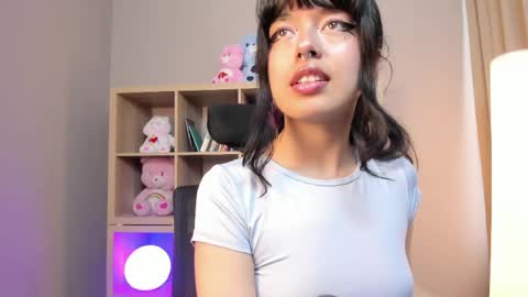 Snapshot of saphyralux chatting on 06/01/26, 09:16 saphyralux online show from 06/01/26, 09:16