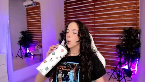 Valerin online show from 05/21/26, 02:29