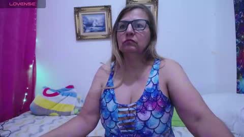 sara online show from 12/18/25, 09:10