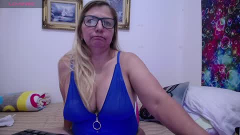 sara online show from 05/27/26, 04:04