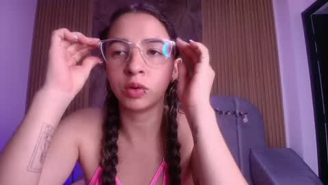 Snapshot of sara__24 chatting on 05/07/26, 11:59 Sara online show from 05/07/26, 11:59