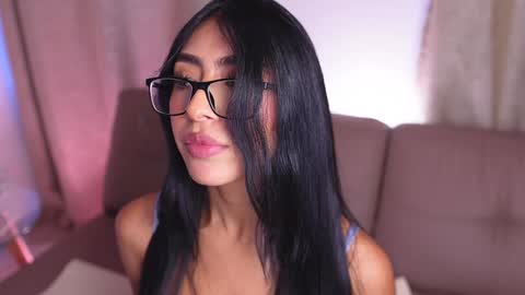 Snapshot of sara_albrecht chatting on 01/27/25, 03:50 Sara online show from 01/27/25, 03:50