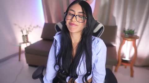 Snapshot of sara_albrecht chatting on 02/19/25, 03:49 Sara online show from 02/19/25, 03:49