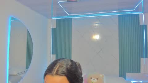 Snapshot of sara_allenx chatting on 01/31/25, 11:35 sara allenx online show from 01/31/25, 11:35