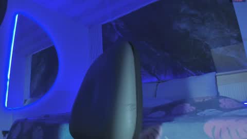 Snapshot of sara_allenx chatting on 02/06/25, 11:32 sara allenx online show from 02/06/25, 11:32