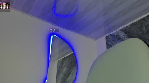 Snapshot of sara_allenx chatting on 03/03/25, 01:31 sara allenx online show from 03/03/25, 01:31