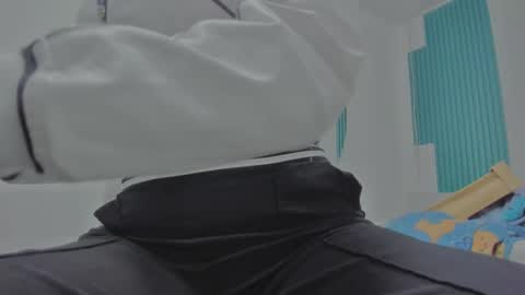 Snapshot of sara_allenx chatting on 09/21/25, 11:34 sara allenx online show from 09/21/25, 11:34