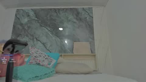 Snapshot of sara_allenx chatting on 10/26/25, 11:49 sara allenx online show from 10/26/25, 11:49