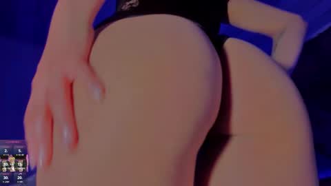 Snapshot of sara_allenx chatting on 12/20/25, 11:45 sara allenx online show from 12/20/25, 11:45