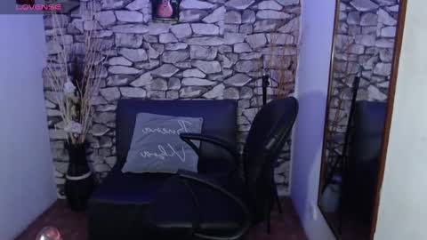 Sara  online show from 01/12/25, 07:21