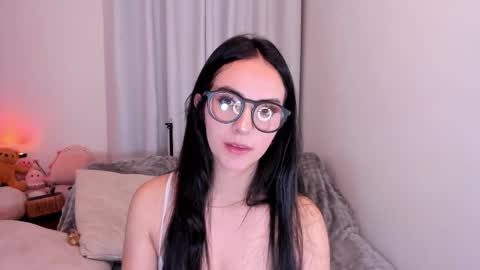 Sara  online show from 04/09/26, 06:19