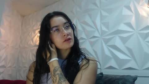 Sara online show from 05/31/26, 12:45