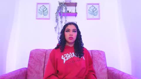 Sara Jhonson  online show from 12/15/24, 09:42