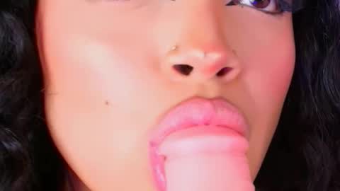 Sara Jhonson  online show from 09/23/25, 12:24