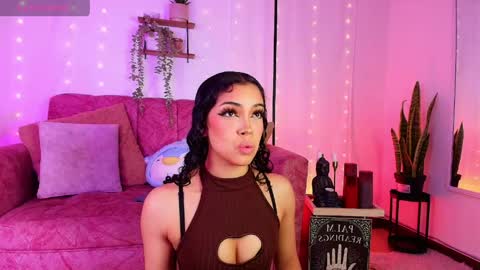 Sara Jhonson  online show from 05/12/26, 01:25