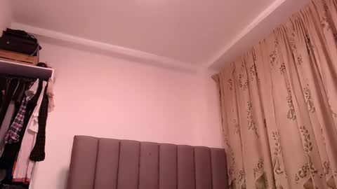 sara_johnson__ online show from 03/29/26, 02:33