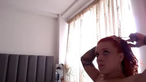 sara_johnson__ online show from 05/16/26, 06:50