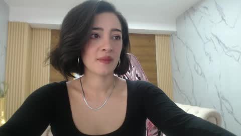 Snapshot of sara_lopez_s chatting on 04/13/26, 01:49 Sara online show from 04/13/26, 01:49