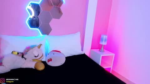 Sara  online show from 02/09/25, 10:00