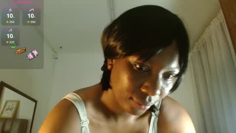 Snapshot of sara_marks chatting on 05/12/26, 10:56 S A R A online show from 05/12/26, 10:56