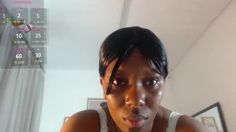 Snapshot of sara_marks chatting on 05/25/26, 10:54 S A R A online show from 05/25/26, 10:54
