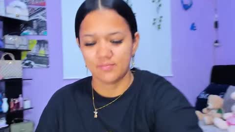 Sara Mendez online show from 03/11/25, 11:15