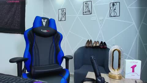 Snapshot of sara_moon3 chatting on 02/10/25, 05:30 Sara online show from 02/10/25, 05:30