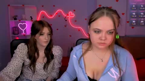 Sara online show from 03/27/26, 01:44