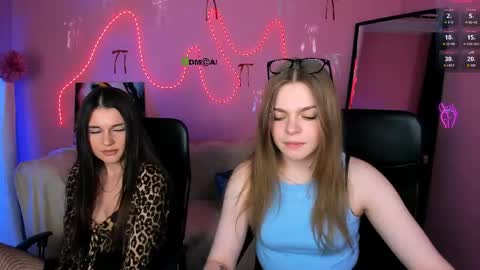 Sara online show from 04/13/26, 07:08