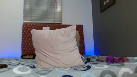 katiasupreme online show from 10/10/25, 12:20