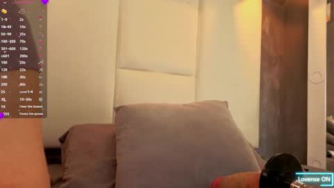 Snapshot of sara_puerta__ chatting on 02/21/26, 07:04 Sara online show from 02/21/26, 07:04