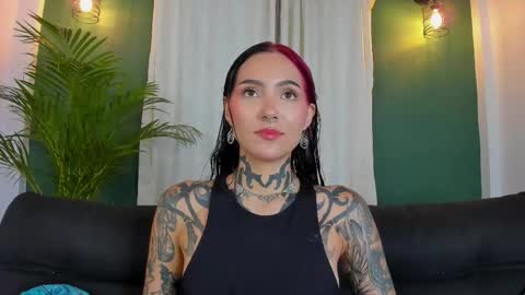 Sara online show from 05/06/26, 03:17