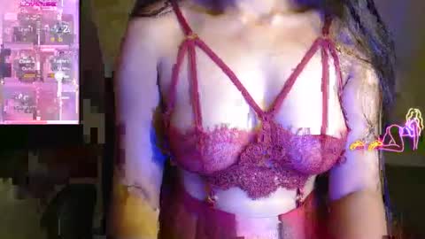 sara online show from 04/23/26, 08:13