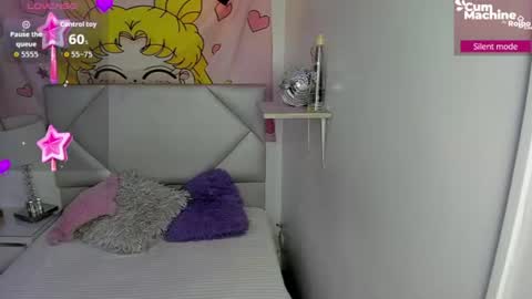 Snapshot of sara_sweet07 chatting on 06/14/26, 03:58 Sara online show from 06/14/26, 03:58
