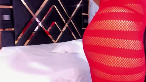 sara_tourner online show from 10/01/25, 11:38