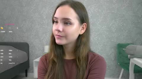 Snapshot of sara_whooops chatting on 10/15/25, 07:14 Im Sara online show from 10/15/25, 07:14