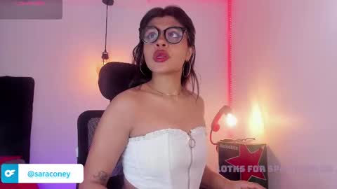 Snapshot of saraa_a19 chatting on 09/14/25, 02:16 sara uwu online show from 09/14/25, 02:16