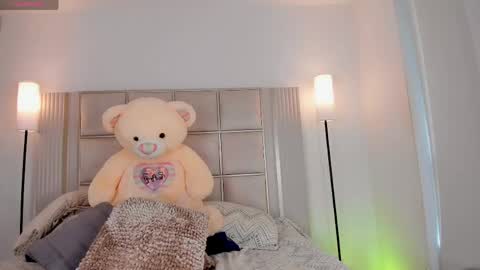 Sara Miller  online show from 06/02/26, 08:55
