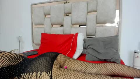 sara online show from 12/18/24, 09:25